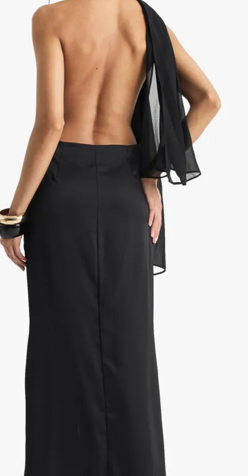 Sleek backless maxi dress