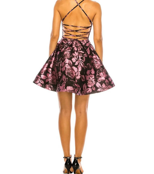 Women / Junior metallic jacquard dress