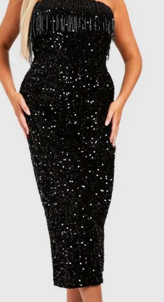 Bodycon sequin statement dress